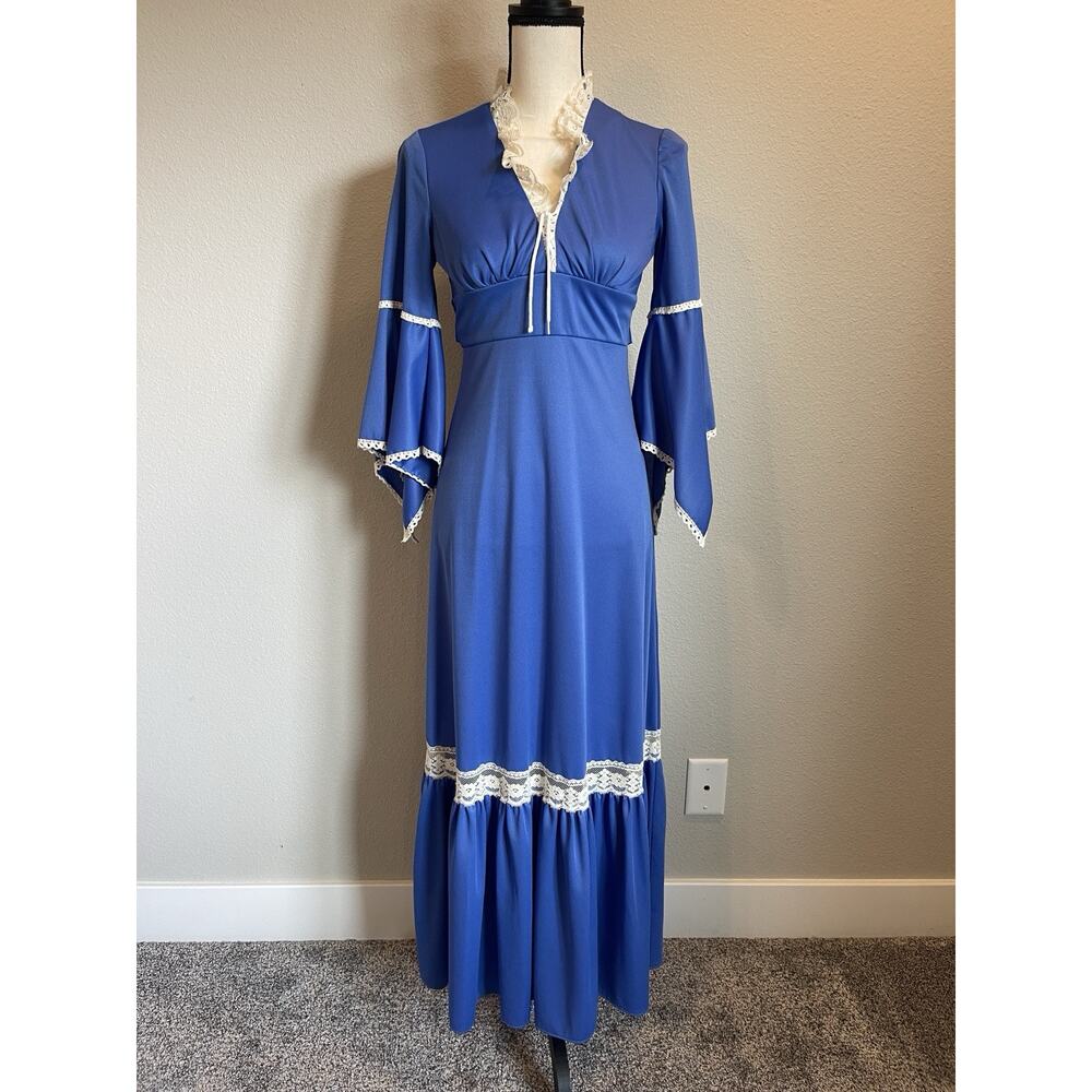 Vintage Women’s 70’s Maxi Dress Prairie Boho Lace Trim Bell Sleeves XS/Small